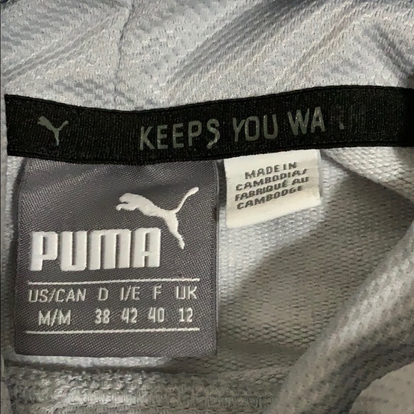 Puma Sweatshirt - Picture 2 of 3